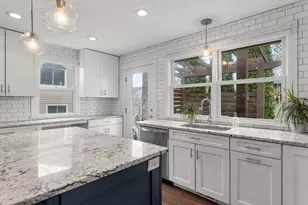 8509 Morgan Ln, Eden Prairie, MN 55347 - Photo 9