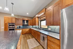 17742 280th Ave, Ellendale, MN 56026 - Photo 13