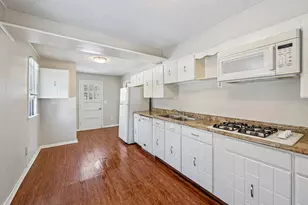 3333 Chippewa Rd, Hopkins, MN 55305 - Photo 11