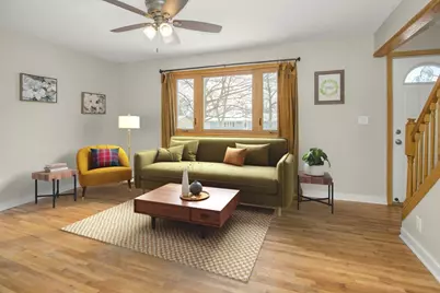 5357 Raymond Avenue, Mounds View, MN 55112 - Photo 5