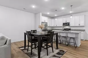 14440 Twin Lakes Cir, Burnsville, MN 55306 - Photo 15