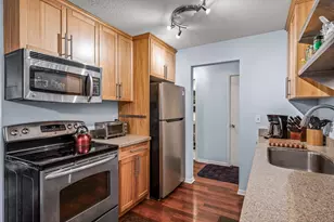 1901 Emerson Ave S, Minneapolis, MN 55403 - Photo 7