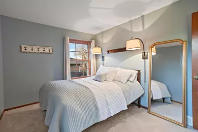 2164 Overlook Drive, Bloomington, MN 55431 - Photo 9