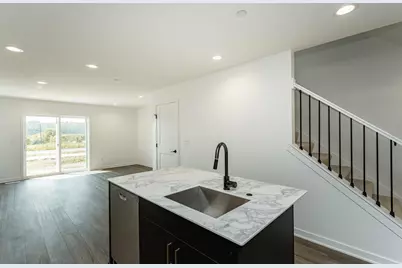 1093 Century Village Lane NE, Rochester, MN 55906 - Photo 5