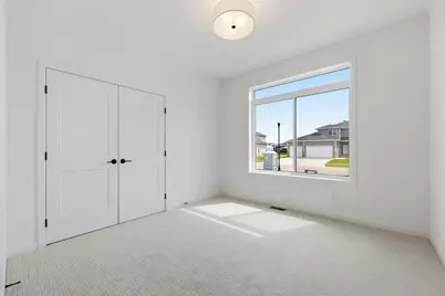 2950 Prairie Farms Circle S, Fargo, ND 58104 - Photo 35