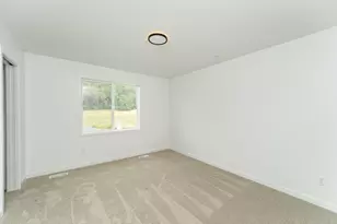 1085 Century Village Ln NE, Rochester, MN 55906 - Photo 15