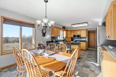 10304 County Road 108 SW, Stewartville, MN 55976 - Photo 9