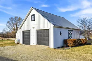 10304 County Rd 108 SW, Stewartville, MN 55976 - Photo 35