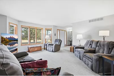 10304 County Road 108 SW, Stewartville, MN 55976 - Photo 3