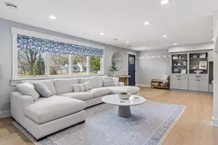 314 Deerwood Ln N, Plymouth, MN 55441 - Photo 17