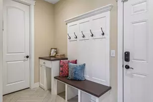 6284 Montee Dr, Eden Prairie, MN 55344 - Photo 27