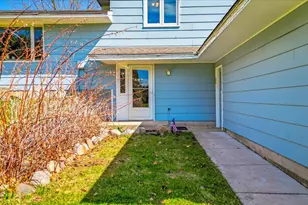 13375 Elmcrest Ave N, White Bear Lake, MN 55110 - Photo 3