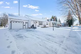 206 N 1st Ave E, Truman, MN 56088 - Photo 31