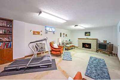 206 N 1st Avenue E, Truman, MN 56088 - Photo 19