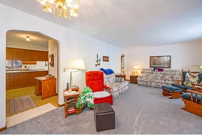 206 N 1st Avenue E, Truman, MN 56088 - Photo 5