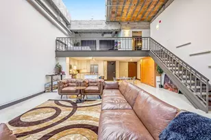 214 4th St E, Saint Paul, MN 55101 - Photo 1