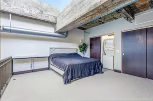 214 4th St E, Saint Paul, MN 55101 - Photo 25