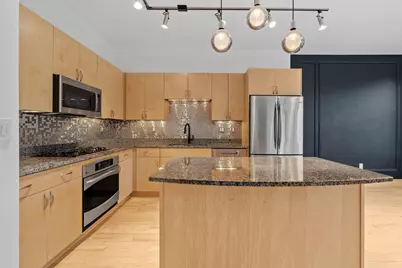 215 10th Avenue S #230, Minneapolis, MN 55415 - Photo 3