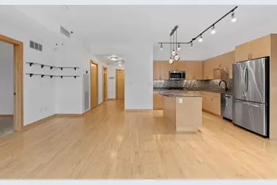 215 10th Avenue S #230, Minneapolis, MN 55415 - Photo 7