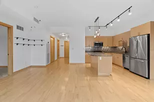 215 10th Ave S, Minneapolis, MN 55415 - Photo 7