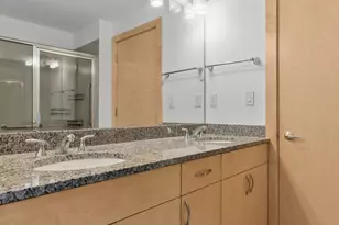 215 10th Ave S, Minneapolis, MN 55415 - Photo 19