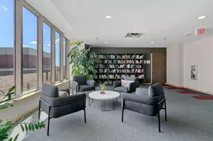 215 10th Ave S, Minneapolis, MN 55415 - Photo 29