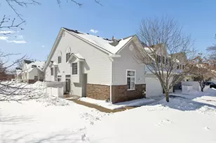2711 Mallard Dr, Woodbury, MN 55125 - Photo 1