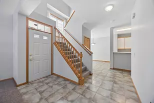 2711 Mallard Dr, Woodbury, MN 55125 - Photo 3