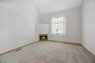 2711 Mallard Dr, Woodbury, MN 55125 - Photo 5
