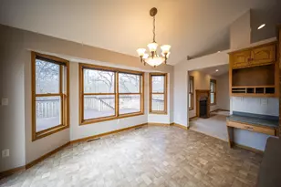 4931 Scenic View Dr SW, Rochester, MN 55902 - Photo 13