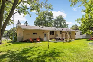 683 Tanglewood Dr, Shoreview, MN 55126 - Photo 23