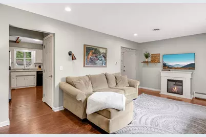 683 Tanglewood Drive, Shoreview, MN 55126 - Photo 3