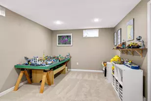 683 Tanglewood Dr, Shoreview, MN 55126 - Photo 19