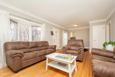 5312 Lilac Drive N, Brooklyn Center, MN 55430 - Photo 5
