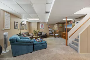 205 Baker St W, Saint Paul, MN 55107 - Photo 13