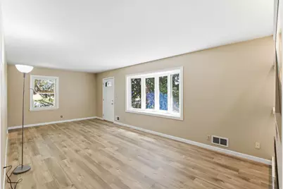 159 County Road C2 W, Roseville, MN 55113 - Photo 7