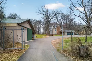 10800 385th St, North Branch, MN 55056 - Photo 37
