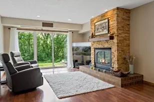 15585 Cherry Path, Rosemount, MN 55068 - Photo 5