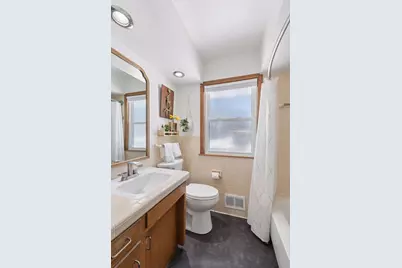 2320 Valders Avenue N, Golden Valley, MN 55427 - Photo 27