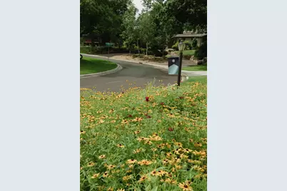 2320 Valders Avenue N, Golden Valley, MN 55427 - Photo 39