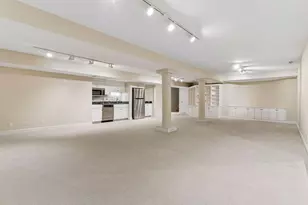 406 River St, Minneapolis, MN 55401 - Photo 49