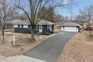 3500 72nd Ave N, Brooklyn Center, MN 55429 - Photo 3