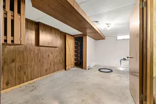 816 W Chandler St, Arlington, MN 55307 - Photo 17