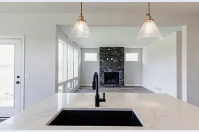 13374 Fondant Trail N, Hugo, MN 55038 - Photo 23