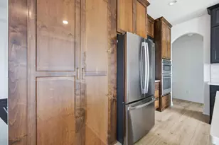 4270 Bristlecone Loop S, Fargo, ND 58104 - Photo 11