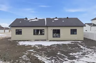 4270 Bristlecone Loop S, Fargo, ND 58104 - Photo 25
