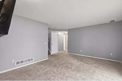 6442 Lancaster Lane N, Maple Grove, MN 55369 - Photo 21