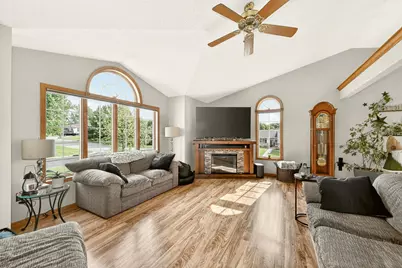 248 Brubaker Drive, Saint Charles, MN 55972 - Photo 3