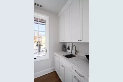 2416 Commerce Boulevard #B1, Mound, MN 55364 - Photo 33