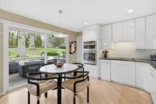 5717 View Ln, Edina, MN 55436 - Photo 13